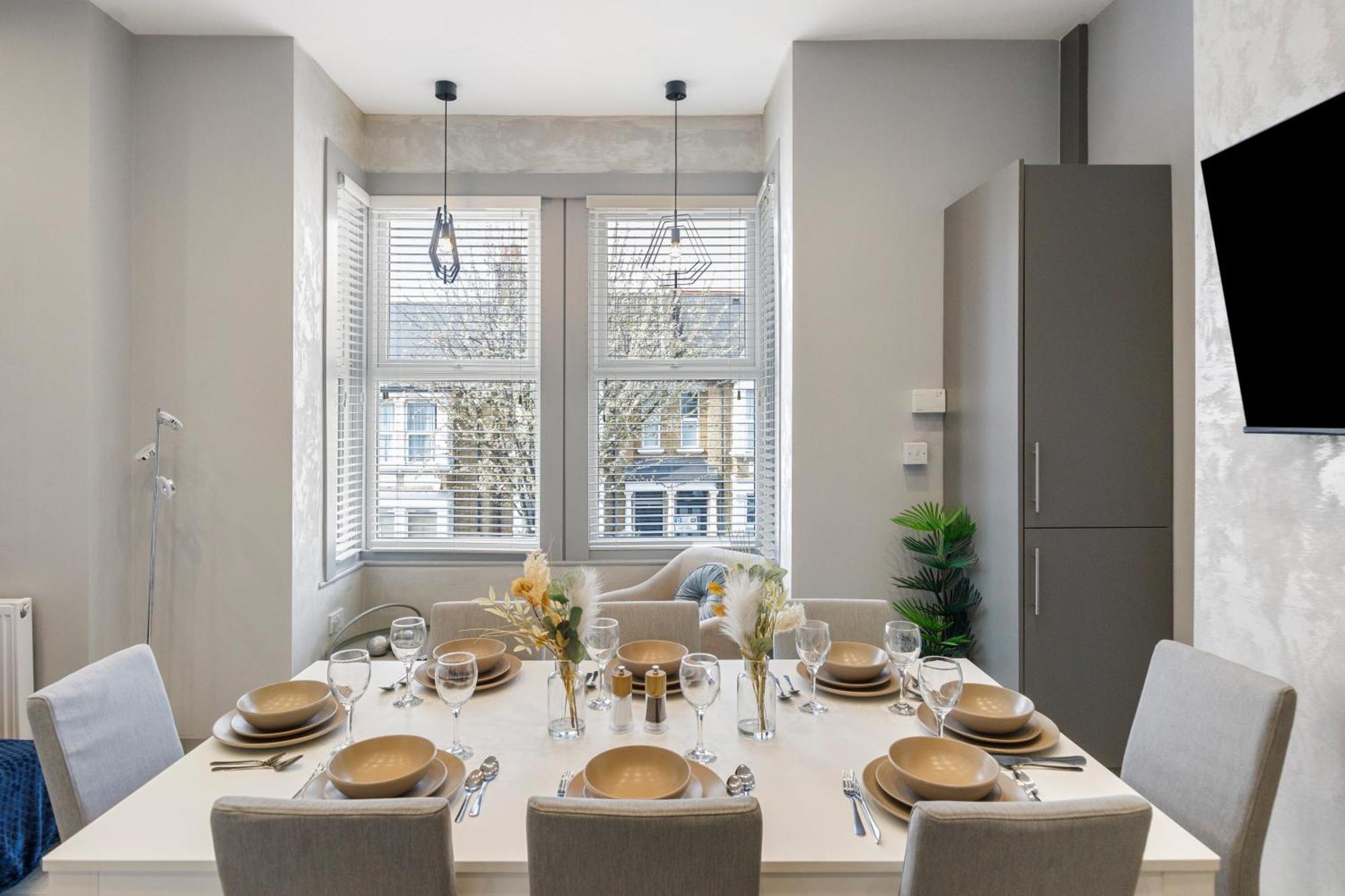 Wembley Luxury 3 Bedroom London Ngoại thất bức ảnh